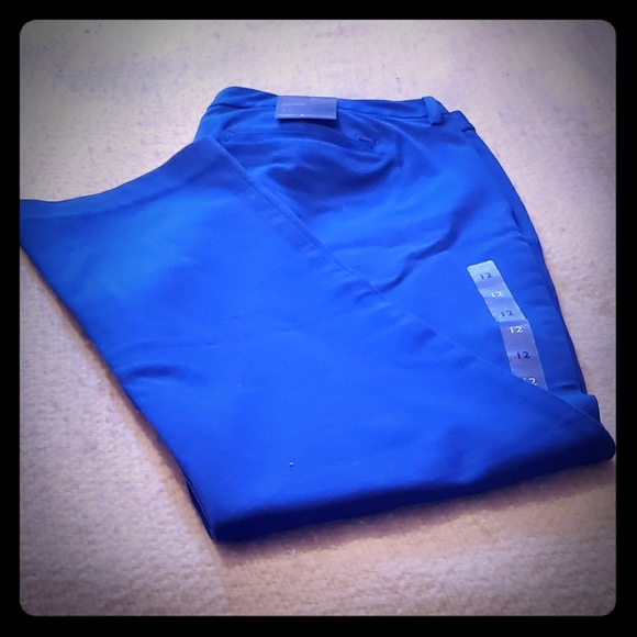 Tommy Hilfiger casual pants - Picture 1 of 9